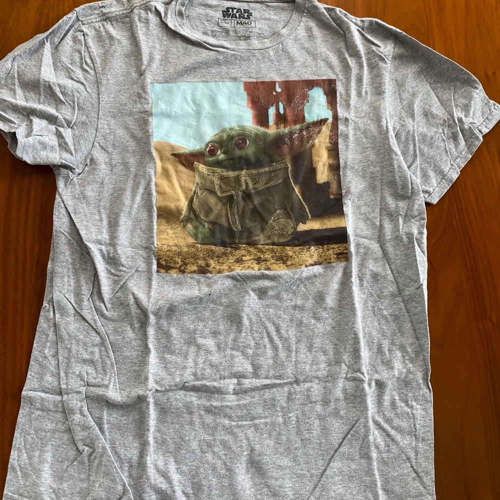 Star Wars Graphic Tee in Heather Gray